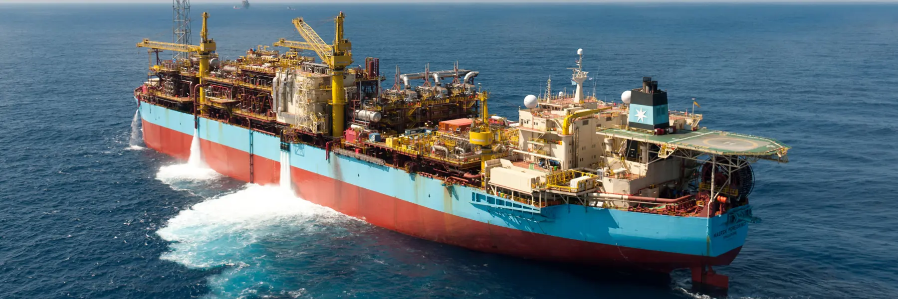 Aproveitando o poder da inovação robótica, a Beerenberg e sua subsidiária Remotion estão transformando a manutenção offshore tradicional. Photo: FPSO In Peregrino Brasil - Photographer Øyvind Hagen 2011.