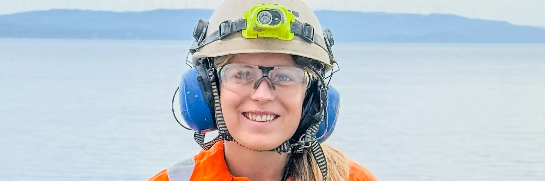 Overflatebehandler Thea Dovland