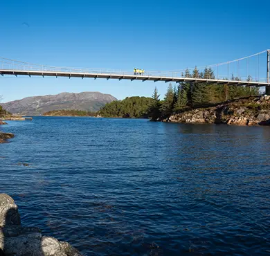 Beerenberg has rehabilitated the Storeneset suspension bridge in Fjaler municipality. Photo: Beerenberg.